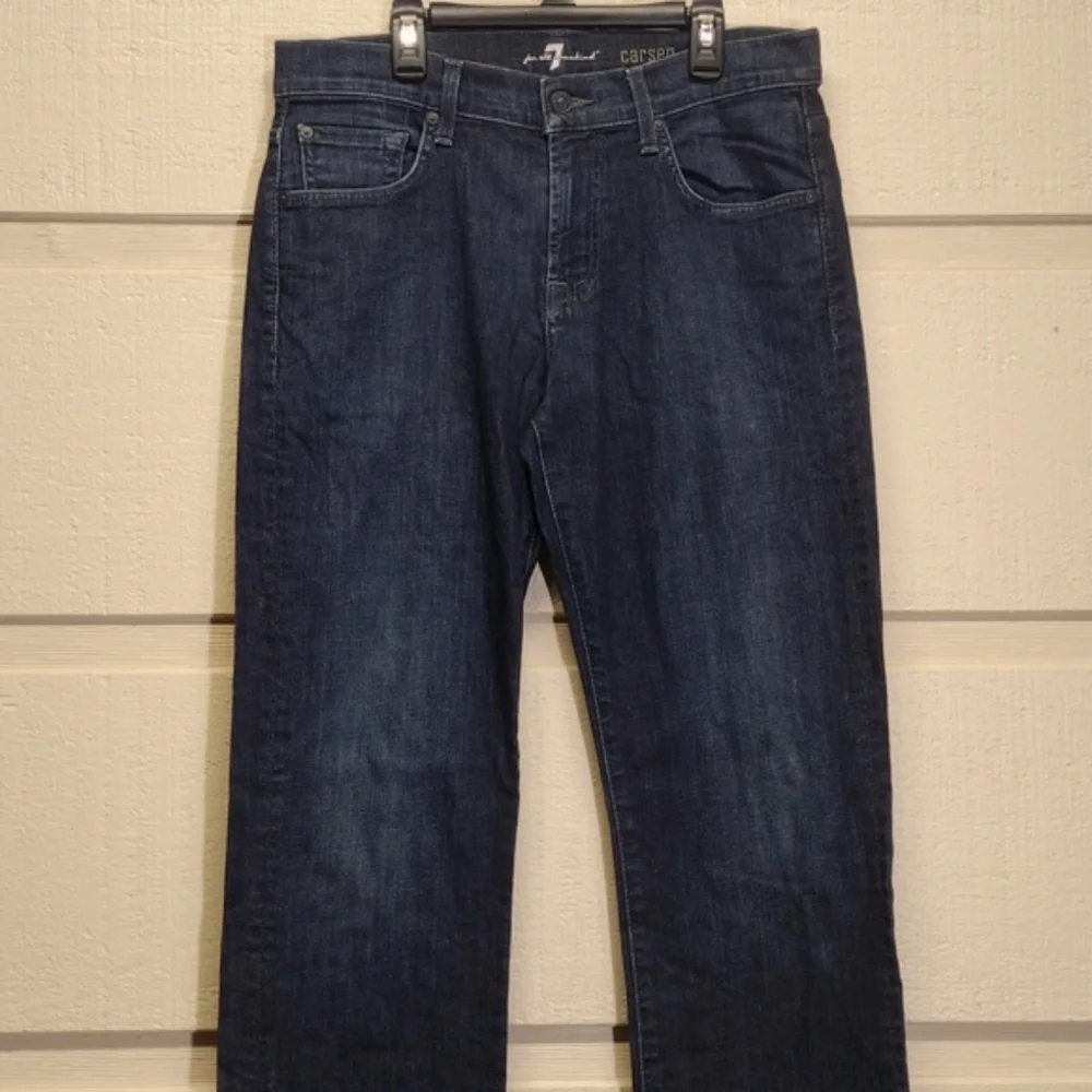 31/32.5 inseam 7FAM Carsen Jeans